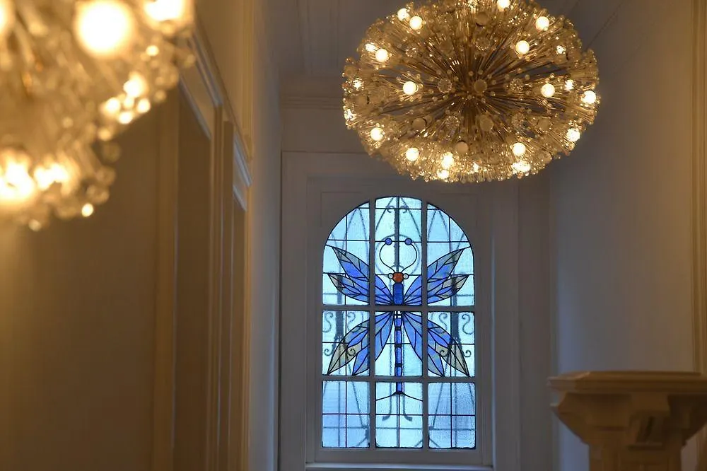 *** Bed and breakfast B&B Quatre20Cinq Amberes Bélgica